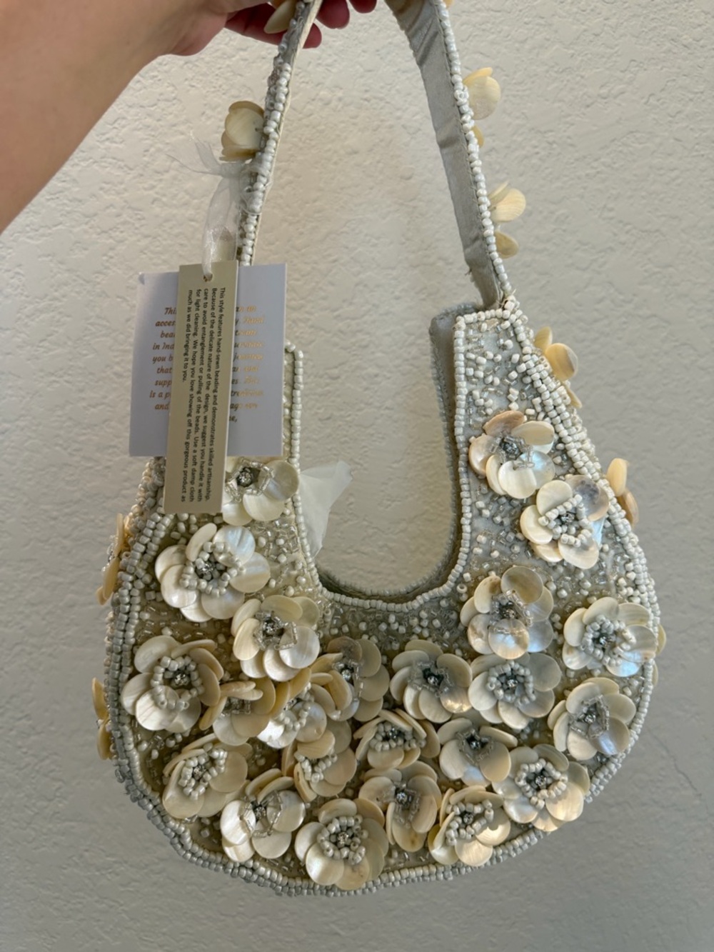 Viral Floral Shell Beaded Shoulder Bag